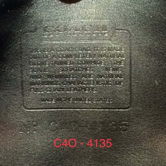 Coach Vintage Promenade Crossbody Style #4135. - Picture 7 of 8